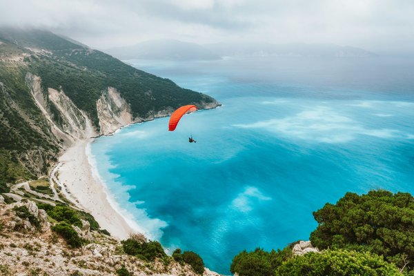Vivez l'aventure du parapente à annecy : un rêve aérien